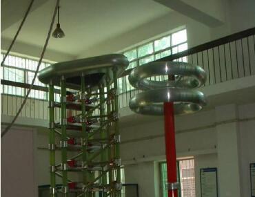 沖擊電壓測(cè)試設(shè)備